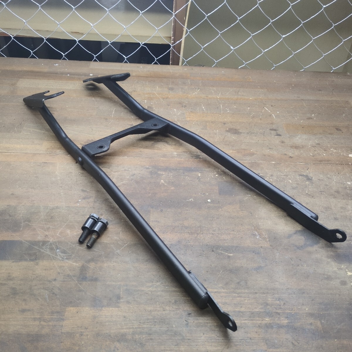 CB650F/CBR650F リアキャリア フィッティングステー リア ボックスステー拍卖