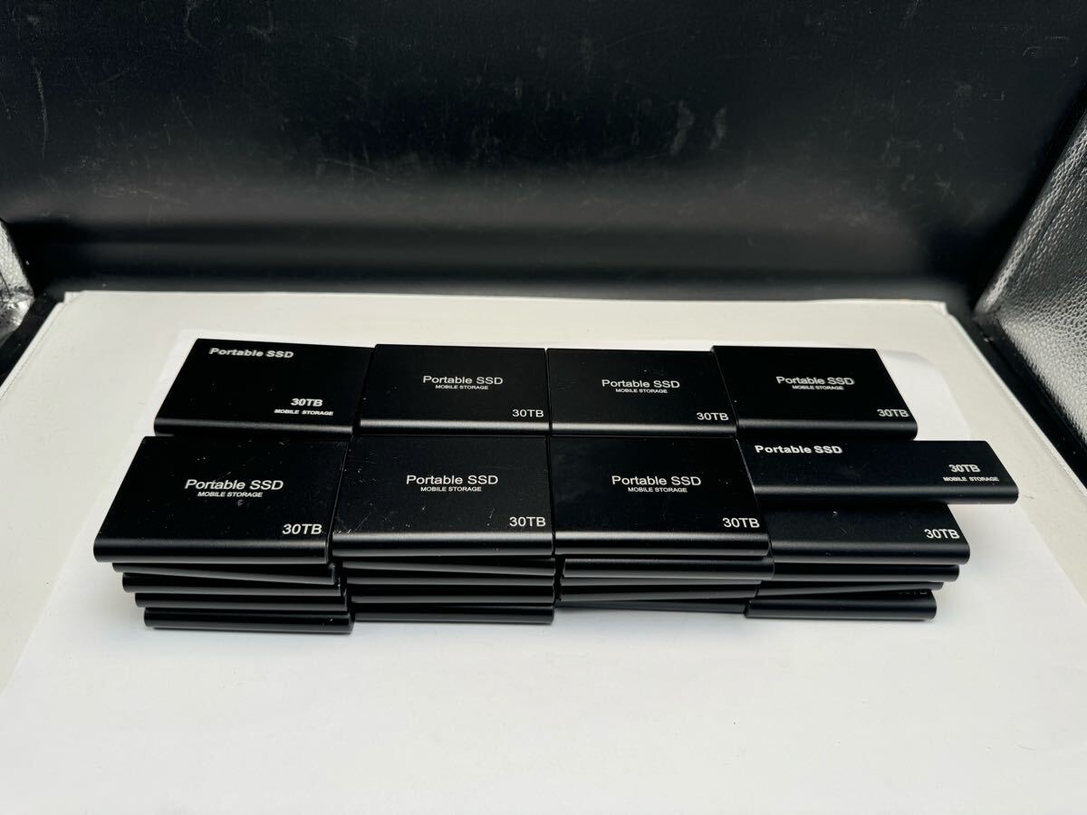 S3187) Portable SSD 30TB Type-C MOBILE STORAGE SSD 外付け ssd 30TB 40個セット通電確認現品(已2)拍卖