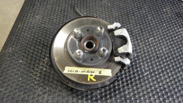 パッソ DBA-KGC35 右フロントナックルハブASSY拍卖