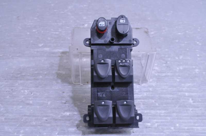 ストリーム ZS 後期(RN6 RN8) 純正 破損無 取付OK 動作保証 右 フロントパワーウィンドウスイッチ /M38539 M38842 k090282拍卖