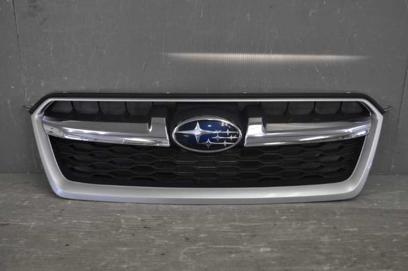 インプレッサスポーツ 1.6i-L C型 前期 (GP3 GP2) 純正 破損無 フロントグリル ラジエーターグリル 91121FJ000 91122FJ010 s019519D拍卖