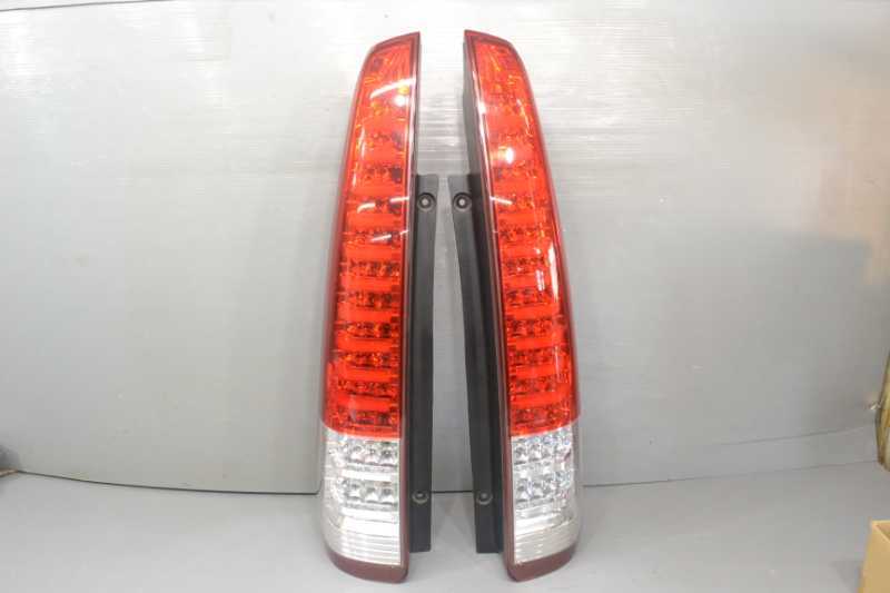 セレナ HWS ハイウェイスター 前期(HFC26) 社外 Valenti テールランプ 左右 セット LED全点灯OK テールライト 右 左 k090056拍卖