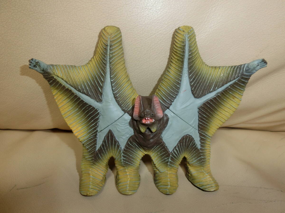 BANDAI ウルトラ怪獣シリーズ ぺスターのソフビです。拍卖