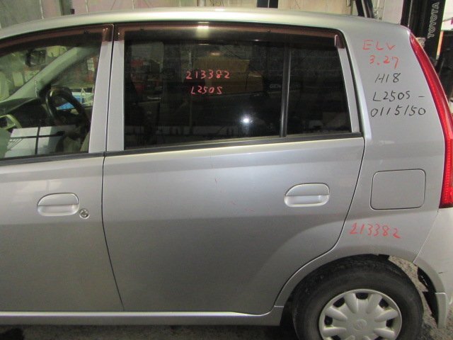 【個人宅配送不可】ダイハツ ミラ L250S H18年式 ■左リアドア【カラー/シルバー】中古 ★213382拍卖