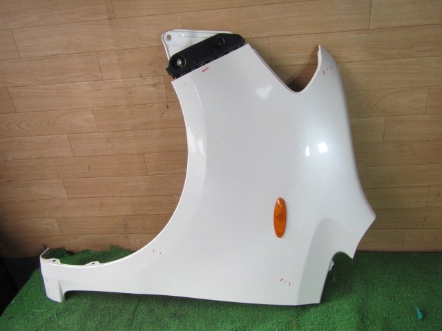 【個人宅配送不可】ダイハツ タントエグゼ L455S H21年式 ■左フェンダーパネル ■ホワイト 中古 ★213407拍卖