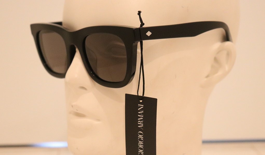 GIORGIO ARMANI ジョルジオアルマーニ新品メンズサングラス伊製拍卖
