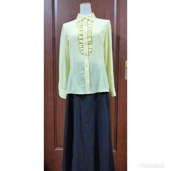 送料230円~【中古】courreges クレージュ イエロー 黄色 長袖 フリル ブラウス Lサイズ位 レディース オールシーズン 清楚 OL タンス整理拍卖