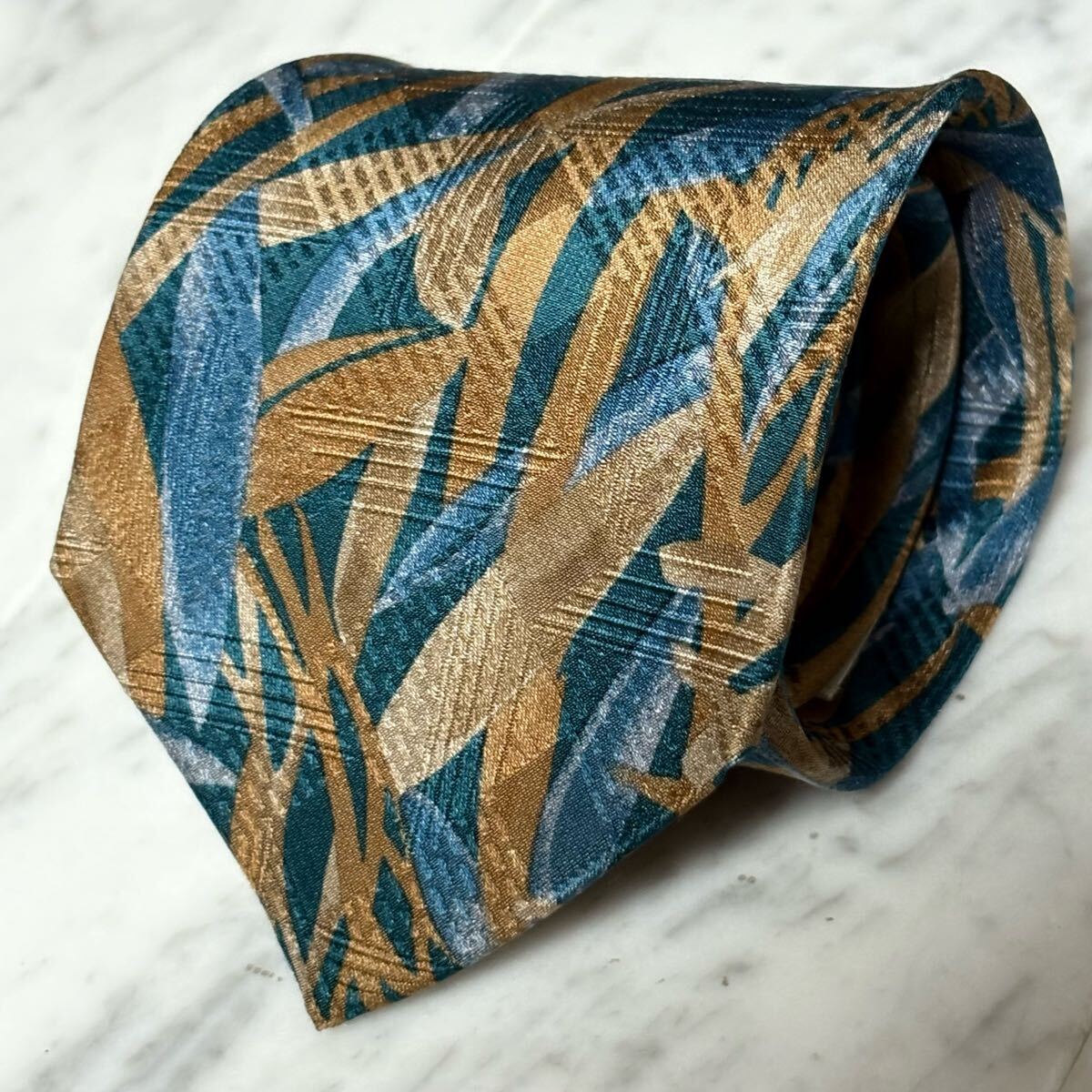 【未使用に近い】 999円~ LUCIANO SOPRANI ネクタイ グリーン系 総柄 (GREEN B7)拍卖