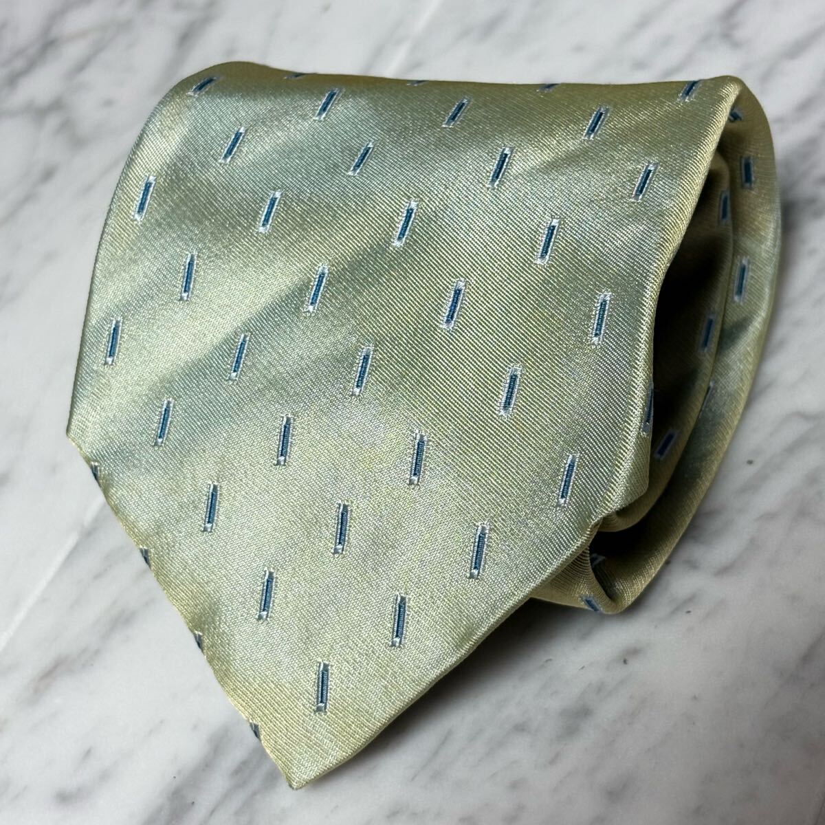 999円~ Ermenegildo Zegna ネクタイ ライトグリーン 光沢 総柄 (GREEN B7)拍卖