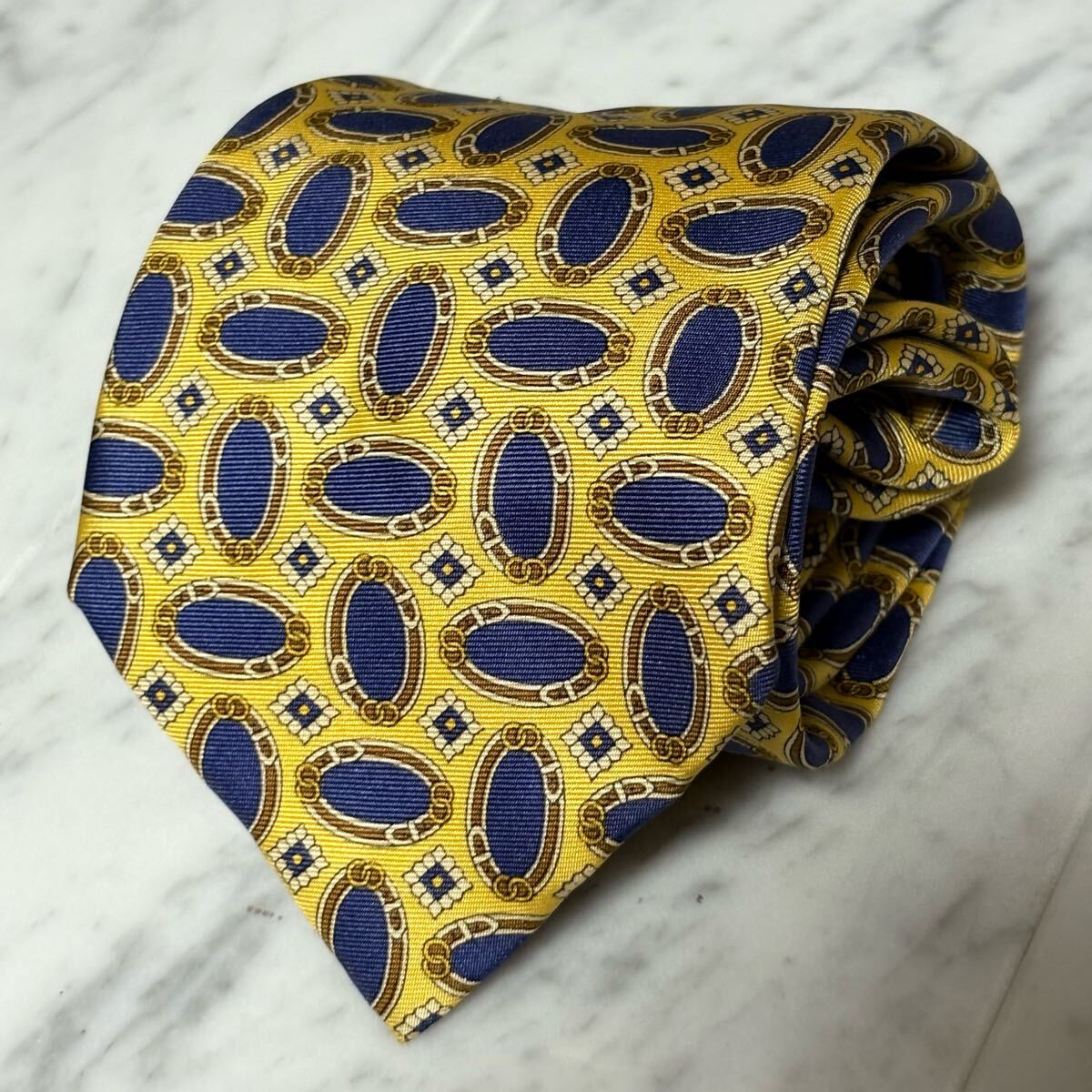 999円~ FENDI ネクタイ イエロー ネイビー ドット 小紋 (YW1)拍卖