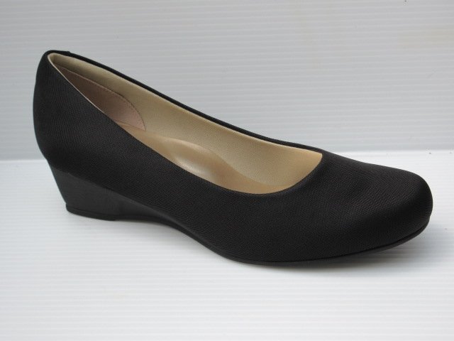 即決 23.5 Recious Lab リシャスラボ 77707 黒 撥水 婦人 レディース お葬式 冠婚葬祭 礼装 フォーマル ウエッジ パンプス 母の日拍卖