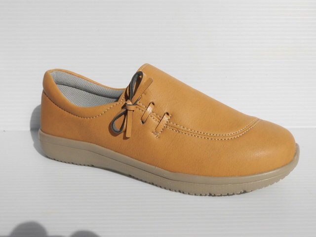 即決 かかと踏み付けOK 22.5 パンジー 1366 CM 幅広 4E 超軽量 婦人 レディース パンプス カジュアル ウォーキング シューズ スリッポン拍卖