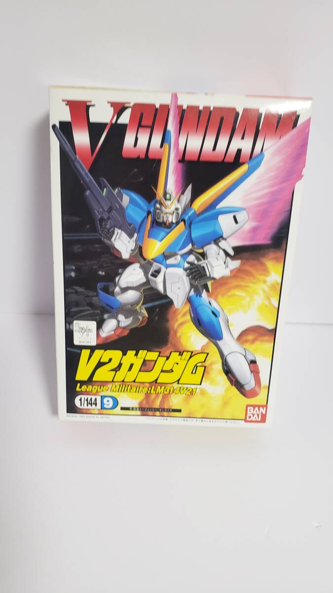 ★未組み立てプラモデル★”1/144 スケール V2ガンダム”★~送料無料~拍卖