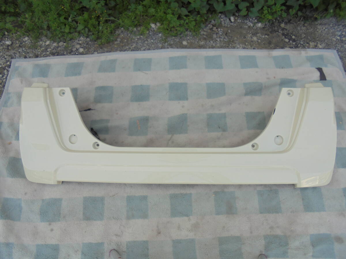 N-BOX,エヌボックス JF1.JF2 純正 リアバンパー 71501-TY0-0000 ☆送料格安 ☆要確認  7317拍卖