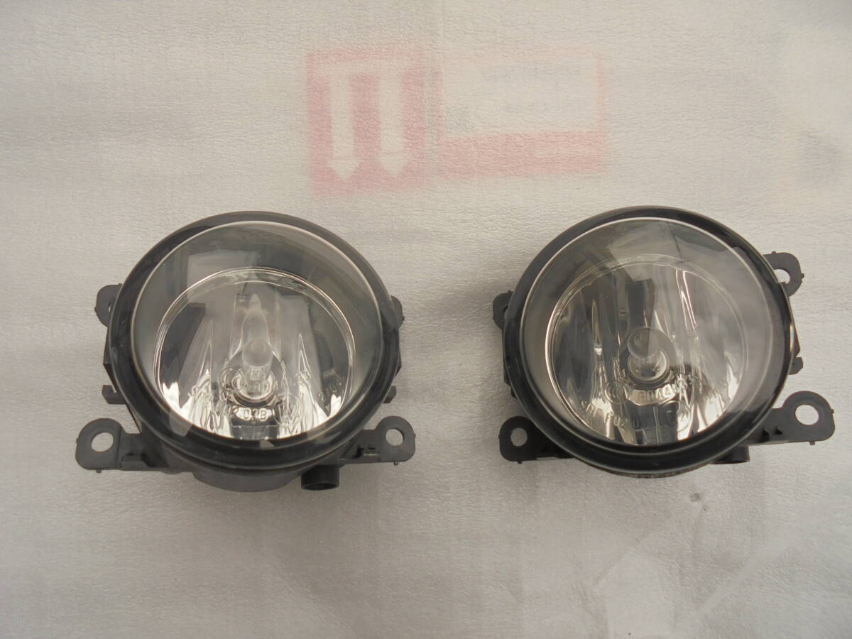 スズキ 純正 左右共通フォグランプ SAE F02 03B Valeo89210434  A258拍卖