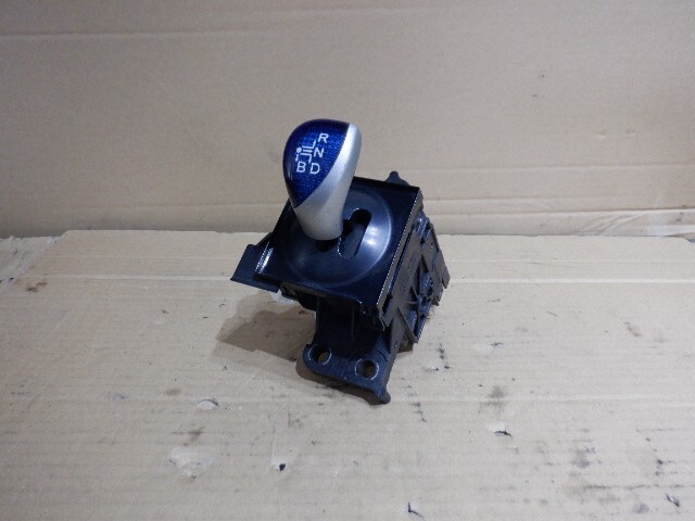 30プリウス ZVW30 純正 シフトレバー 71050/b1拍卖