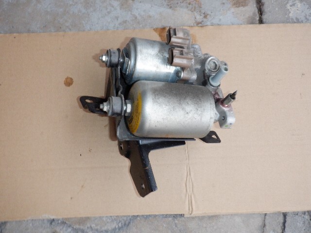 NHP10 アクア 純正 ABSアクチュエーター ブースターポンプ 71098/b1拍卖