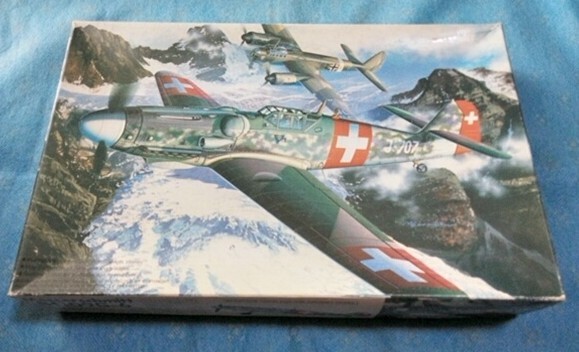 メッサーシュミットBf109G―6 スイスグスタフ1/48 軍用機プラモデル フジミ A101拍卖
