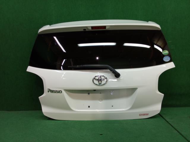 パッソ DBA-M710A リア ゲート バック ドア W09拍卖