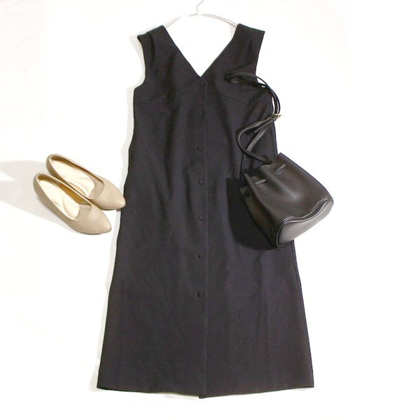 美品 アーバンリサーチ SENSE OF PLACE 大人可愛い スーツ生地 ワンピース ONE 春 夏 25B05拍卖