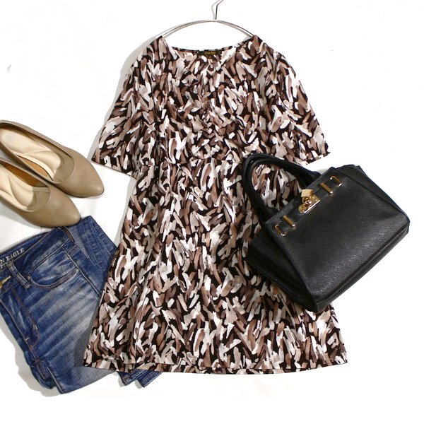 美品 esche エッシュ 大きいサイズ 42号 綺麗め胸ギャザー ストレッチカットソー XL 春 夏 25D05拍卖