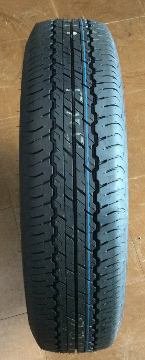 ほぼ新品!ジムニー シエラ ダンロップ/グラントレック 195/80R15 1本拍卖