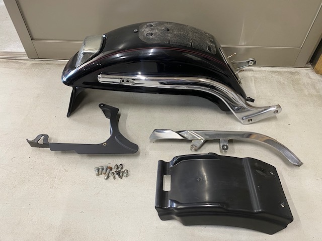 値下げセール FXSTDデュースリアフェンダー中古品拍卖