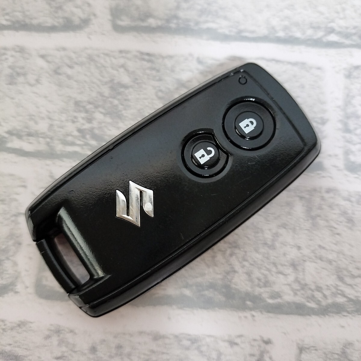 ☆送料無料/スズキ/純正/2ボタン/スイフト/エスクード/SX4など/キーレス/スマートキー☆A2505-4拍卖