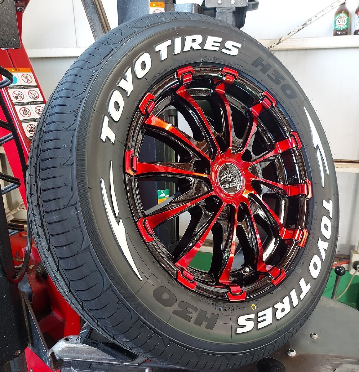 Bounty Collection BD12!!200系ハイエース TOYO H30 215/60R17 17インチ 新品タイヤホイールセット拍卖