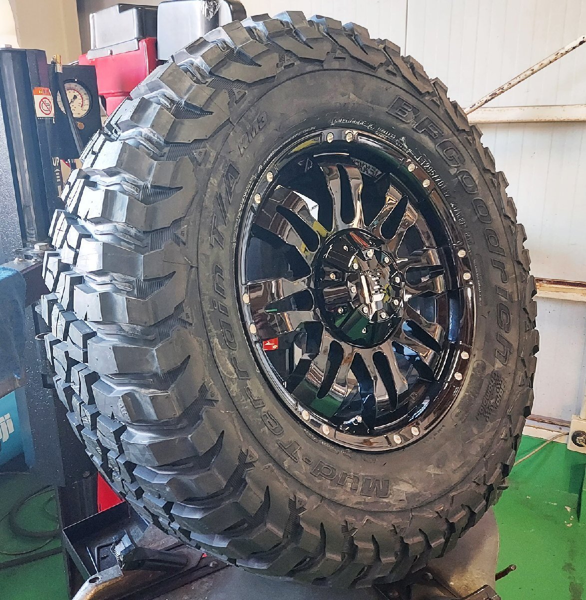 新品タイヤホイールセット ハイラックス LEXXEL【Balano offroad style】17インチ BF マッドテレン KM3 265/65R17 265/70R17 285/70R17拍卖