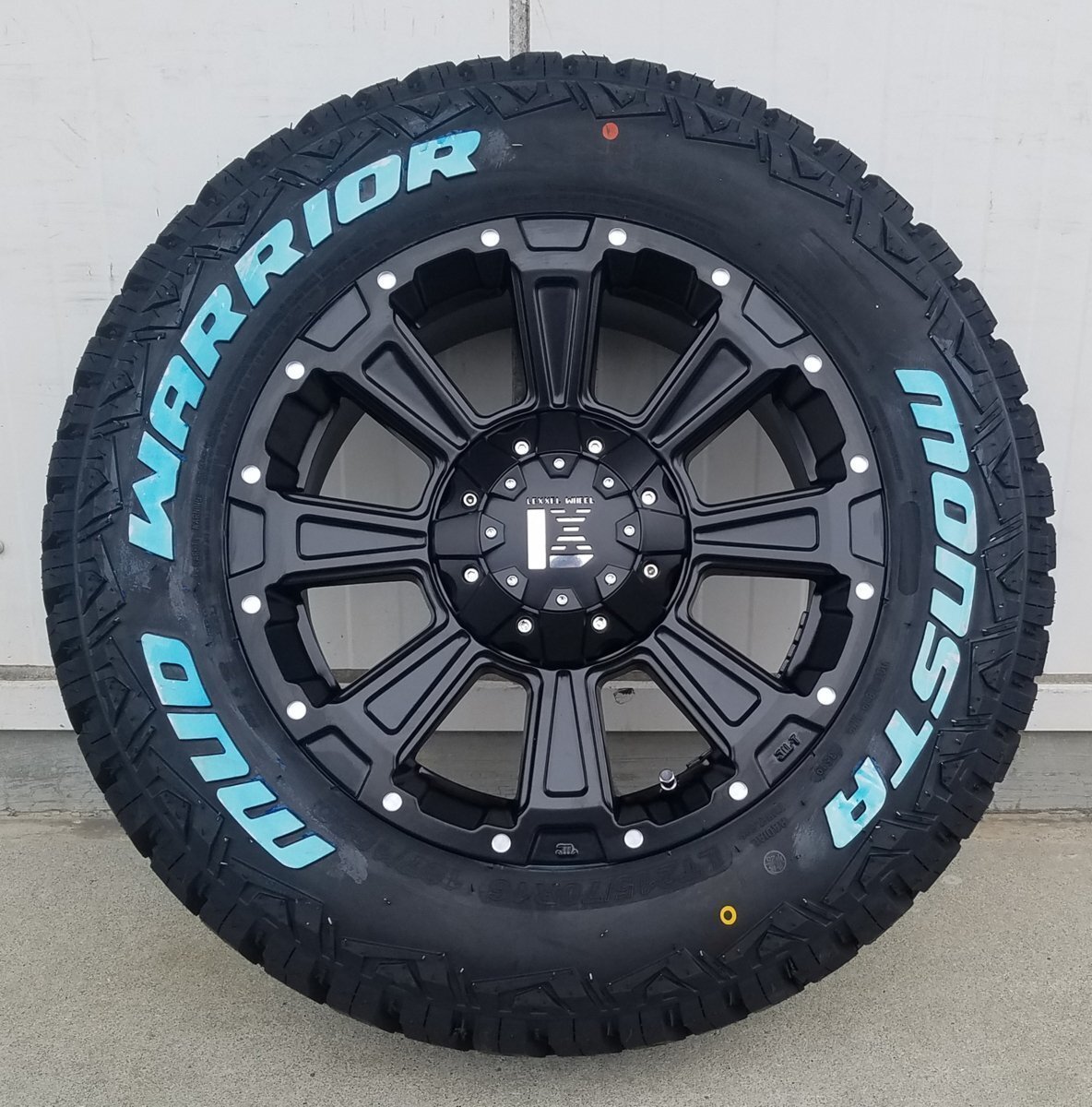 LEXXEL【DeathRock】CX5 エクリプスクロス アウトランダー 16インチ MONSTA MUDWARRIOR モンスタ マッド 215/70R16 ホワイトレター拍卖