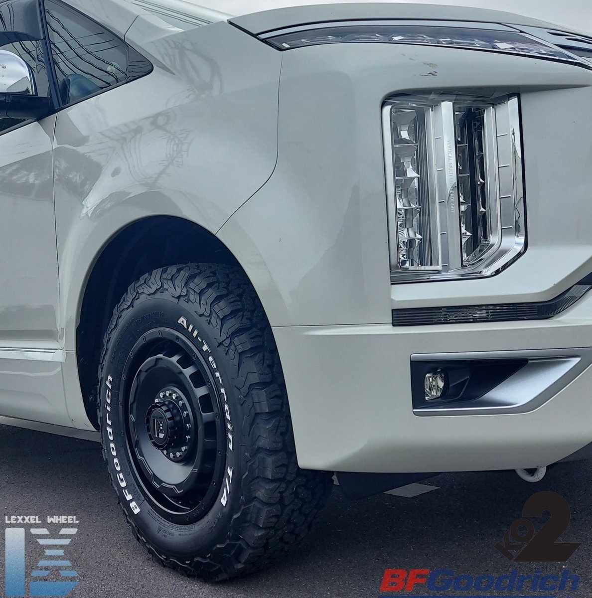 デリカD5 エクストレイル CX5 LEXXEL SwaGGer BF Goodrich ALLTERRAIN KO2 225/70R16 215/70R16 タイヤホイールセット 16インチ拍卖