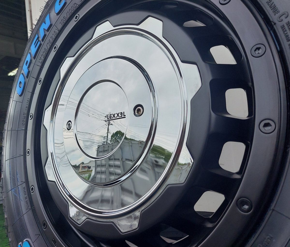RAV4 CX5 エスクード デリカD5 エクストレイル LEXXEL SwaGGer Oldstyle トーヨーオープンカントリーMT 225/75R16 タイヤホイール 16インチ拍卖