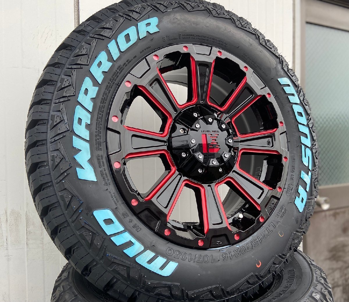 三菱 デリカD5 LEXXEL【DeathRock】16インチ MONSTAマッドウォーリアー 215/70R16 235/70R16 ホワイトレター拍卖