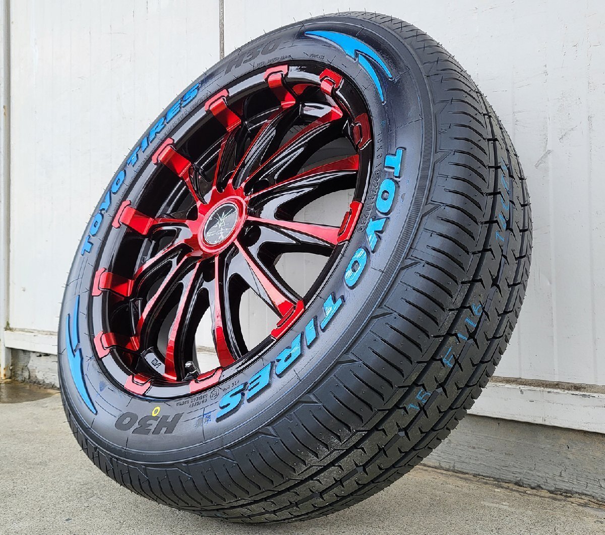 TOYO H30 215/60R17 Bounty Collection BD12 車検対応 200系ハイエース タイヤホイールセット 17インチ ホワイトレター拍卖