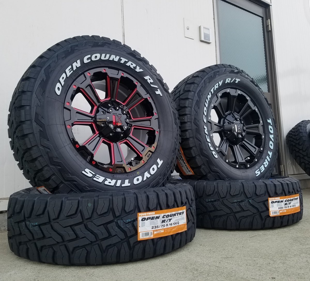 LEXXEL【DeathRock】デリカD5 エクストレイル RAV4 CX5 ヴァンガード 16インチ トーヨー オープンカントリー RT 235/70R16 ホワイトレター拍卖