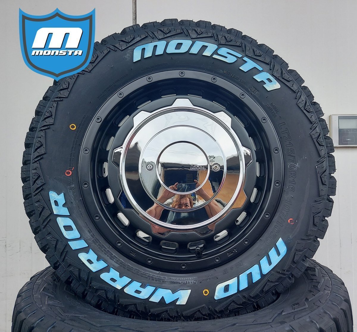 HIACE 200系 ハイエース レジアスエース タイヤホイール 16インチ SwaGGer Old style MONSTA マッド 215/70R16拍卖