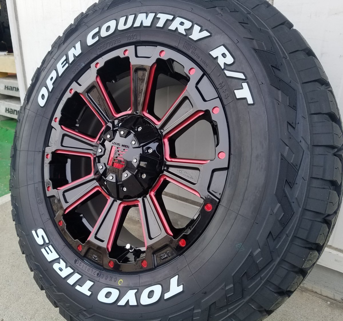 New!!デリカD5 エクストレイル RAV4 CX5 16インチ トーヨー オープンカントリー RT 235/70R16 225/70R16 ホワイトレター タイヤホイール拍卖