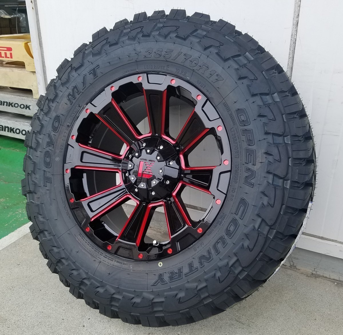 レッド LEXXEL DeathRock サーフ プラド ハイラックス H3 FJ 17インチ トーヨー オープンカントリーMT 265/65R17 265/70R17拍卖