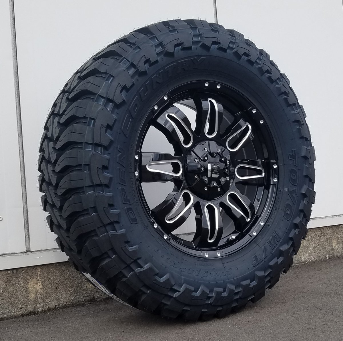 【Balano】JL JK ラングラー 20インチ トーヨー オープンカントリー M/T 35×12.50R20 37×13.50R20 4本セット 1台分拍卖