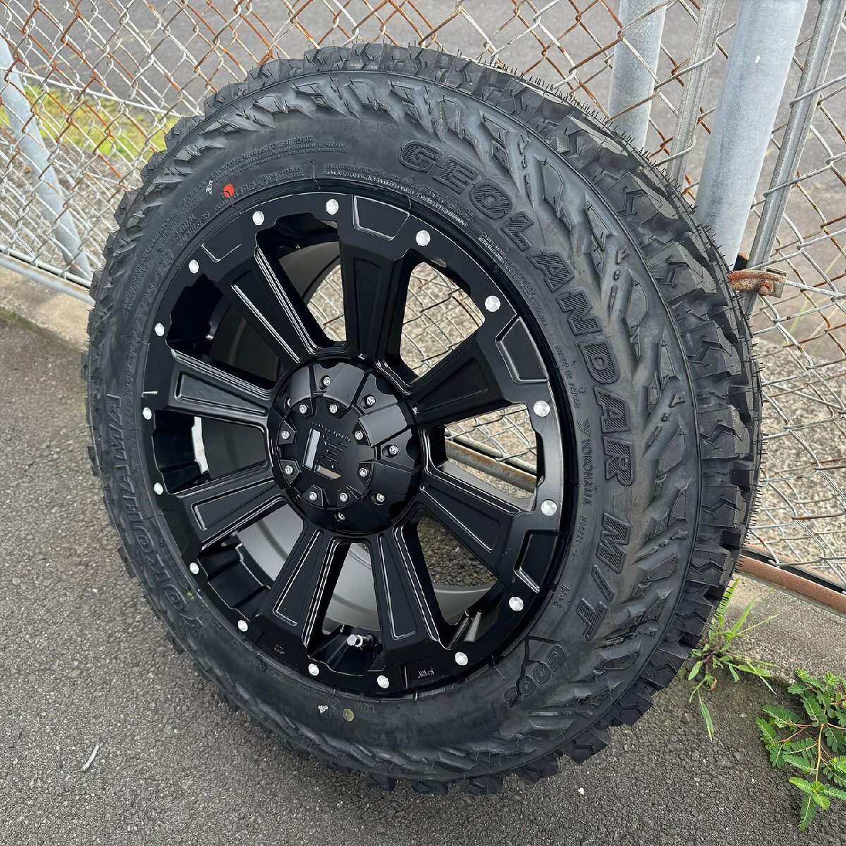 デリカ D5 タイヤホイール 17インチ YOKOHAMA GEOLANDAR MT 225/65R17 マッドタイヤ DeathRock オフロード系拍卖