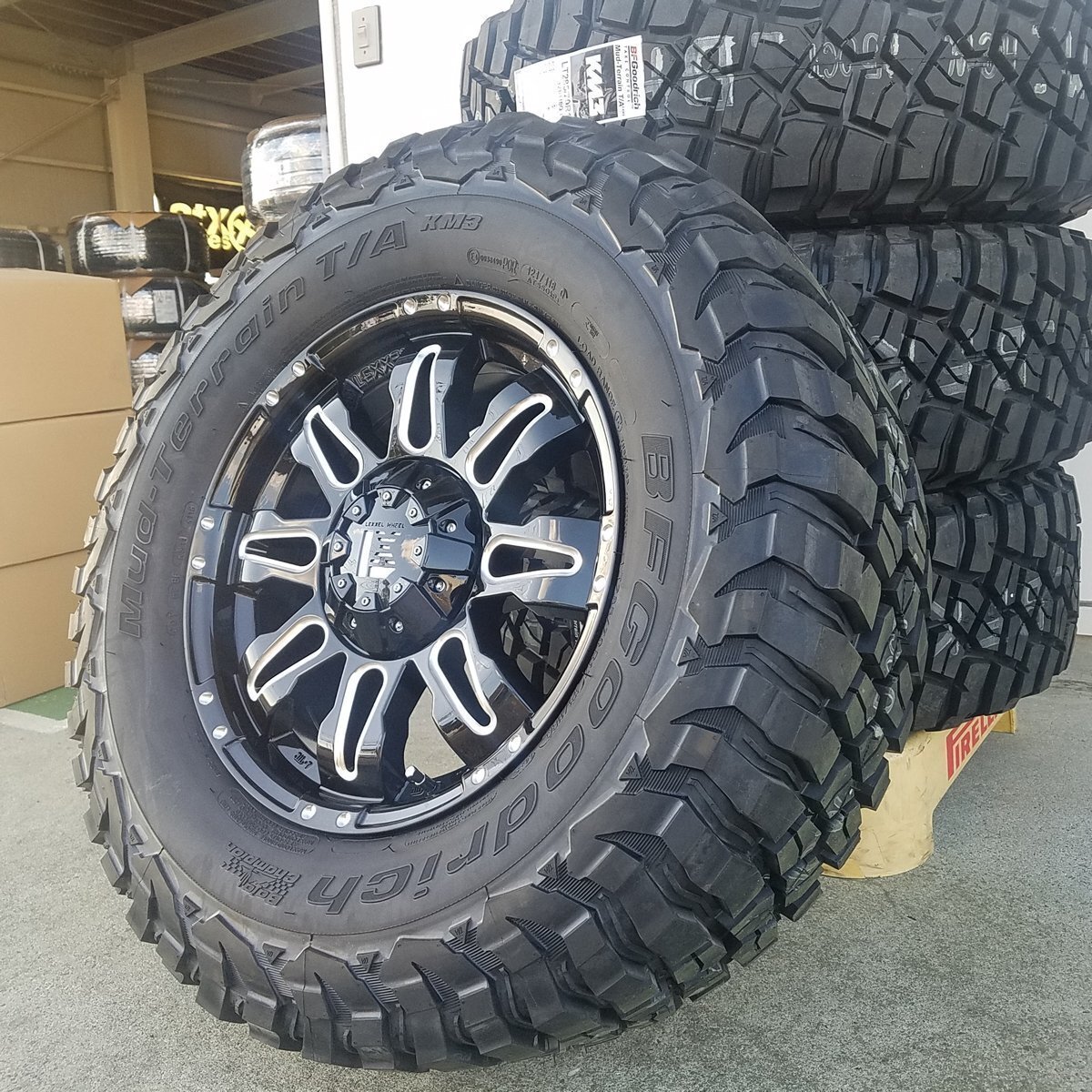 【Balano】JK JL ラングラー ジープ 17インチ BF グッドリッチ マッドテレーン 265/70R17.285/70R17など拍卖