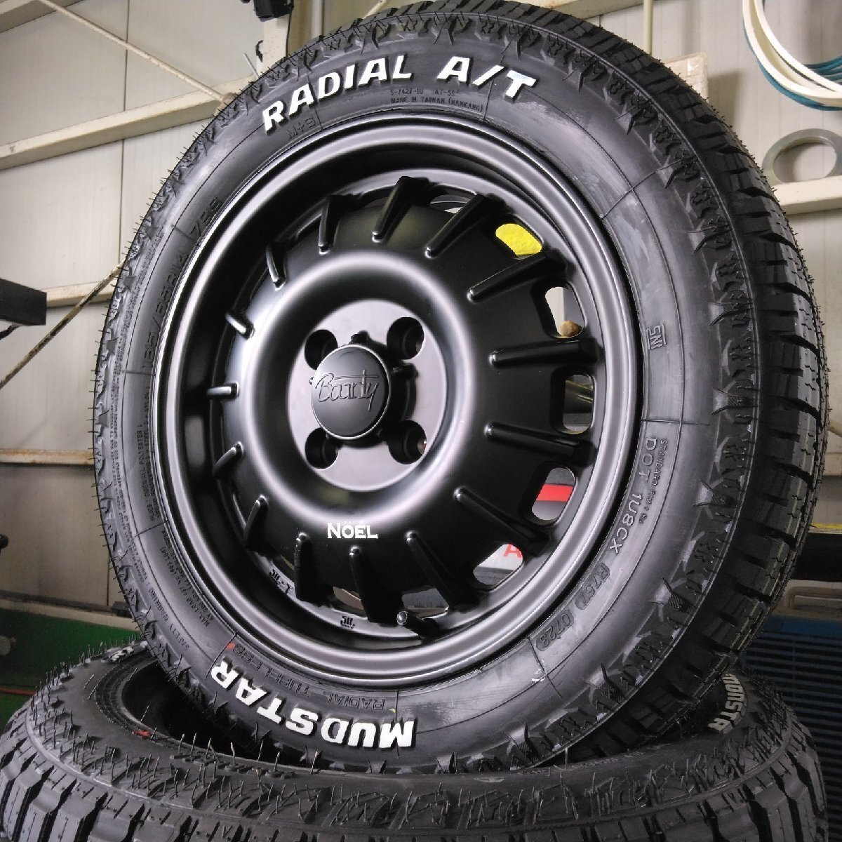 タウンエース 人気 タイヤホイールセット 新品4本セット マッドスター ラヂアル AT 175/65R14 ホワイトレター 14インチ NOEL拍卖