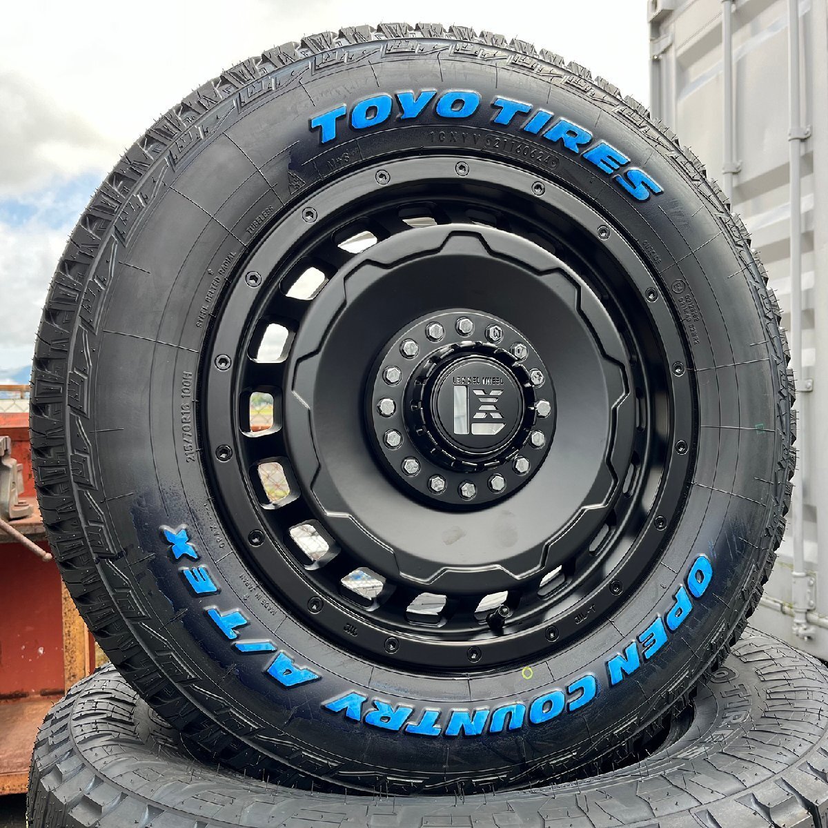 タイヤホイールセット ヴェゼル ヤリスクロス ステップワゴン TOYO OPENCOUNTRY ATEX 205/65R16 215/70R16 16インチ SwaGGer拍卖