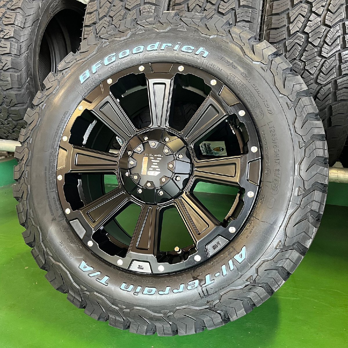 D5 CX8 CX5 RAV4 エクストレイル イヴォーク タイヤホイール BF グッドリッチ オールテレーン ホワイトレター 225/70R17 245/65R17 17イン拍卖