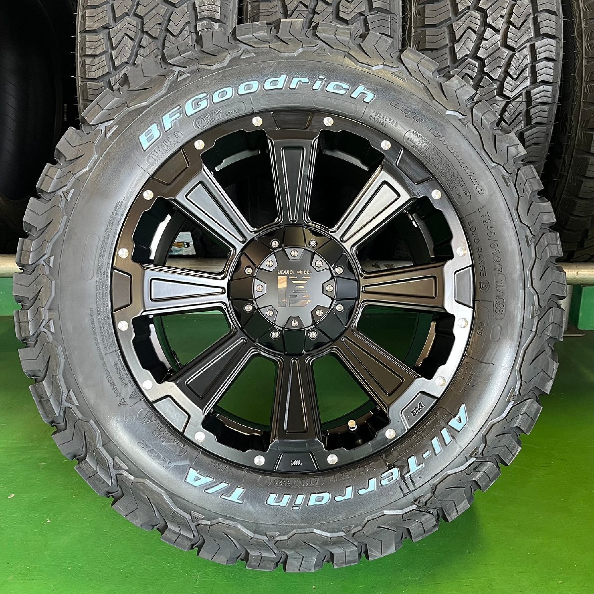 D5 CX8 CX5 RAV4 エクストレイル イヴォーク タイヤホイール BF グッドリッチ オールテレーン ホワイトレター 225/70R17 245/65R17 17イン拍卖