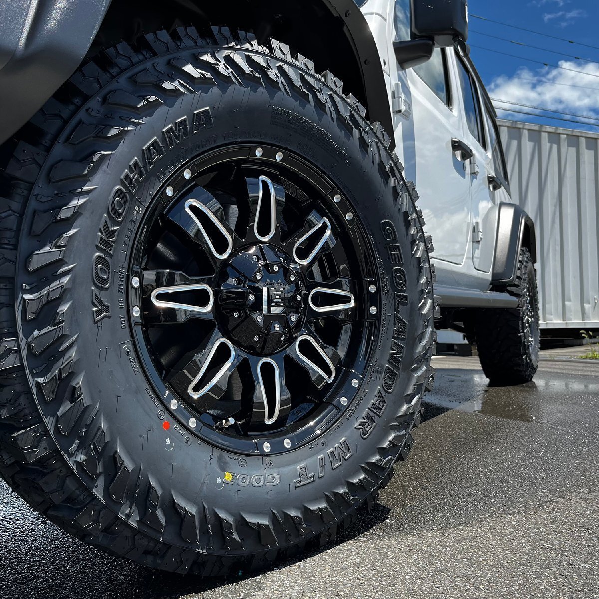 JK JL ラングラー 17インチ タイヤホイール 新品 4本 Balano ヨコハマ ジオランダー M/T 265/70R17 285/70R17 ルビコン/サハラ/スポーツ拍卖