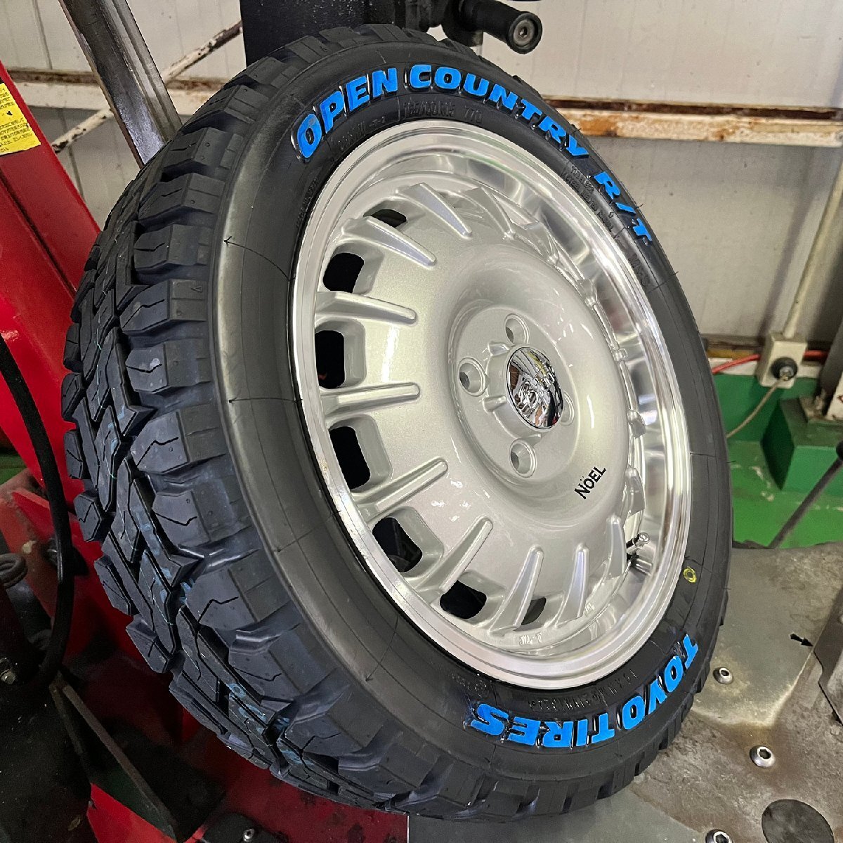 即納 15インチ TOYO オープンカントリーRT ホワイトレター 165/60R15 × Noel タイヤホイール4本セット ハイゼットジャンボ/ハスラー用拍卖