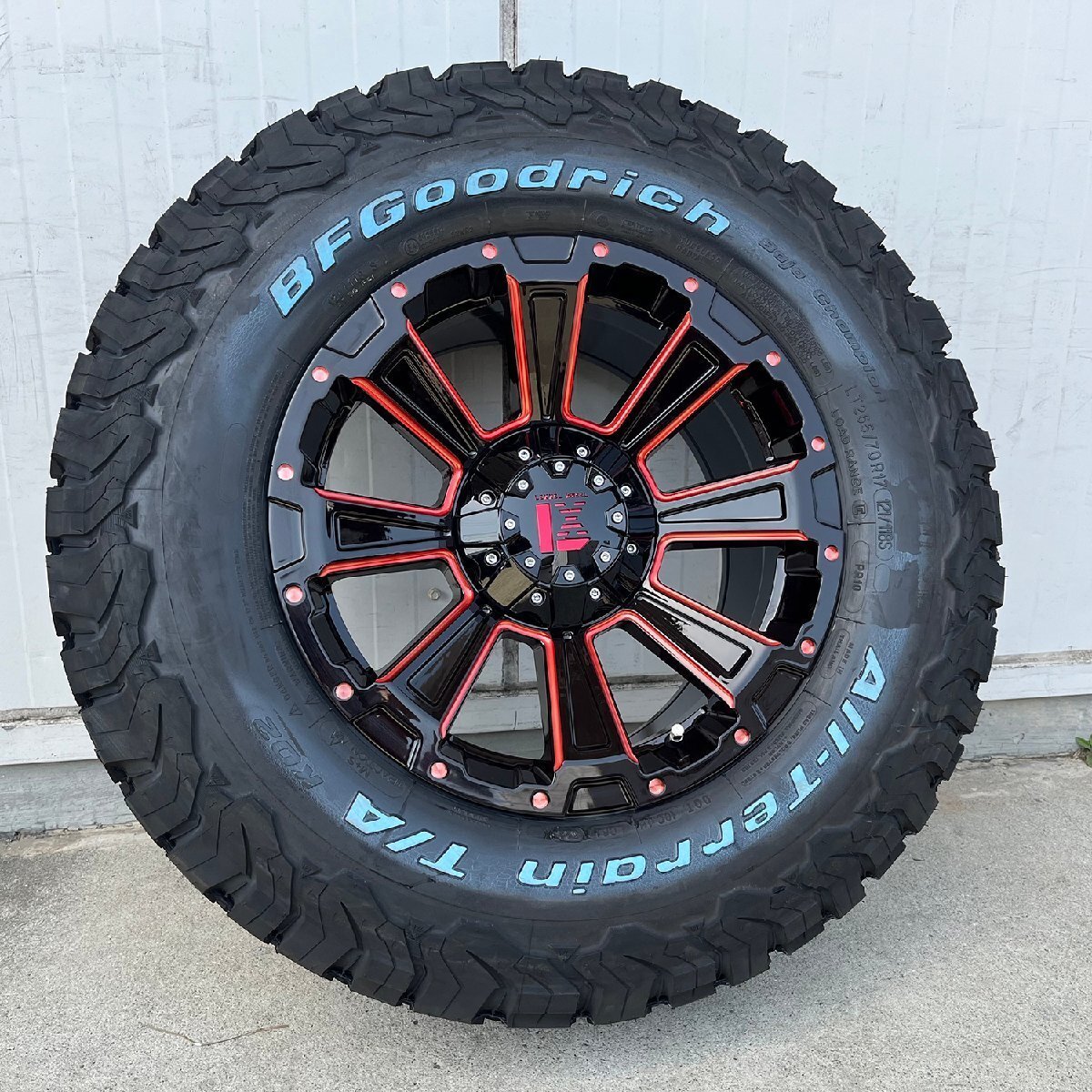 プラド ハイラックスサーフ FJ BF グッドリッチ オールテレーン KO2 265/65R17 265/70R17 285/70R17 タイヤホイール 17インチ DeathRock拍卖