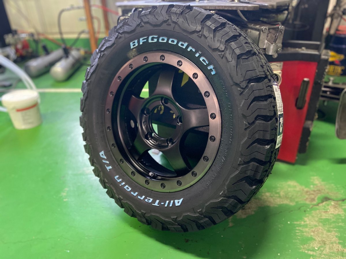 リフトアップ車 ジムニー タイヤホイールセット 5本セット(背面用付き)16インチ BF Goodrich AT 215/70R16 225/70R16 225/75R16 BDX05拍卖